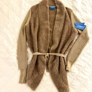 New with tags! women’s cardigan.